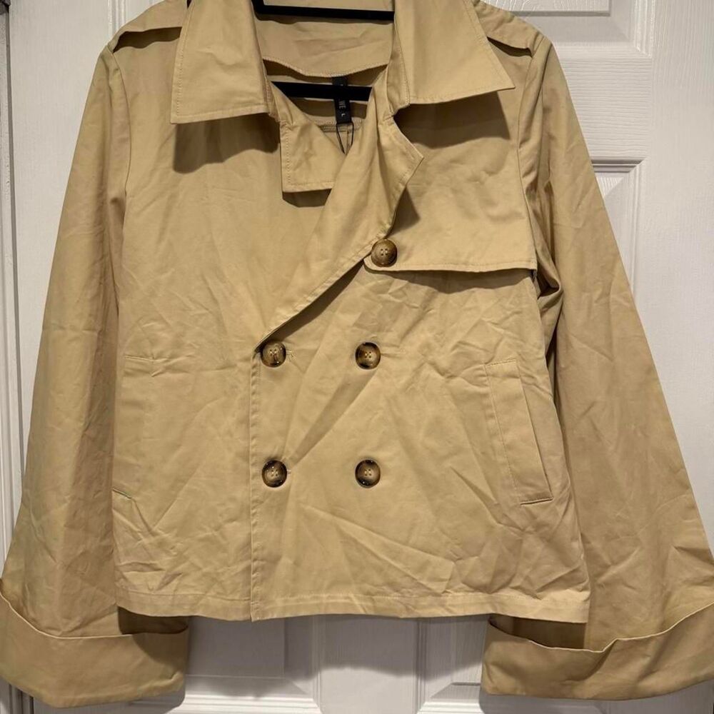 Women's Tan Coat
